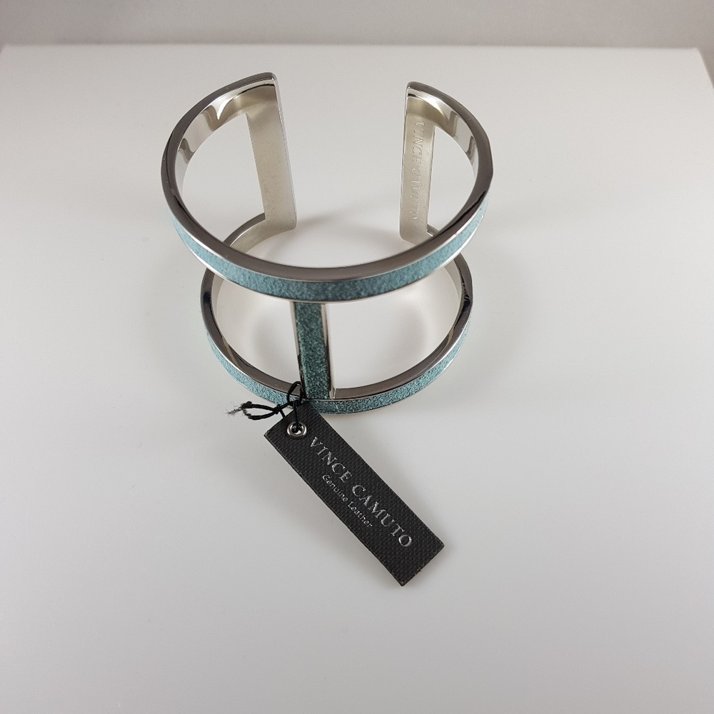🔖VINCE CAMUTO CUFF BRACELET, NWT